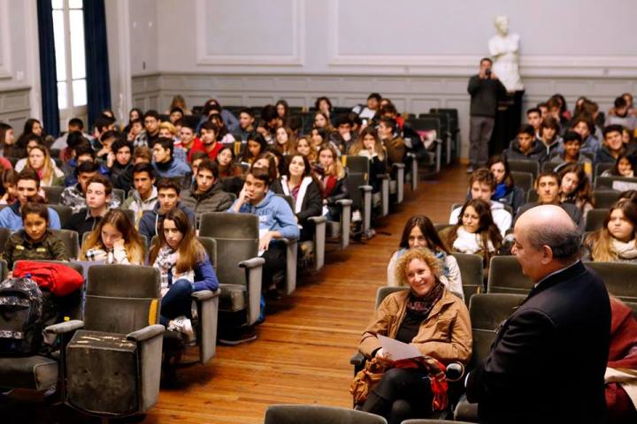 19554173_1912667312324984_7512458631851022257_n